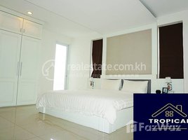 2 បន្ទប់គេង អាផាតមិន for rent at 2 Bedroom Apartment In Toul Tompoung, Tuol Svay Prey Ti Muoy