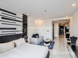 1 Bedroom Apartment for rent at Studio Unit for Rent in Daun Penh with Swimming Pool, Boeng Reang