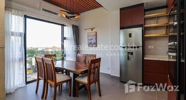 មានបន្ទប់ទំនេរនៅ Tonlebassac / Luxury 2 Bedroom Apartment For Rent In Tonlebassac