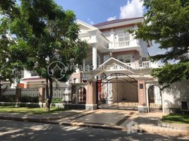 5 Bedroom Villa for rent in Phnom Penh, Nirouth, Chbar Ampov, Phnom Penh