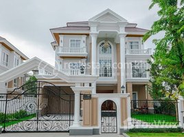 5 Bedroom Villa for sale in Chbar Ampov, Phnom Penh, Chhbar Ampov Ti Muoy, Chbar Ampov