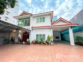 6 Bedroom Apartment for sale at Villa for sale at Phsar Doem Thkov , Tuol Svay Prey Ti Muoy