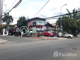 2 Bedroom Shophouse for rent in Sangkat Police BKK1, Boeng Keng Kang Ti Muoy, Boeng Keng Kang Ti Muoy