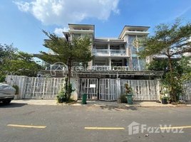 4 Bedroom Townhouse for sale in Midtown Community Mall, Tuek Thla, Stueng Mean Chey
