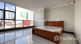 មានបន្ទប់ទំនេរនៅ Brand new one Bedroom Apartment for Rent with fully-furnish in Phnom Penh-Chamkar mon