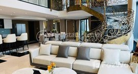 មានបន្ទប់ទំនេរនៅ Penthouse for Rent in Near NAGA WORLD