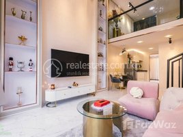 2 Bedroom Apartment for sale at Resale 2 Bedroom Condo (Loft Unit)| L TOWER, Boeng Tumpun