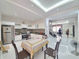 4 Bedroom Apartment for rent at Villa Rent $1600 4Bedrooms 6Bathrooms Furnished, Tuek Thla, Saensokh