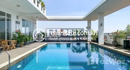 មានបន្ទប់ទំនេរនៅ DABEST PROPERTIES: 2 Bedroom Apartment for Rent with Swimming pool in Phnom Penh-Toul Kork
