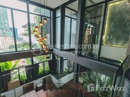 5 Bedroom Apartment for rent at Best city view penthouse apartment for rent, Tonle Basak, Chamkar Mon