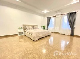 4 Bedroom Apartment for rent at Modern Penthouse For Rent, Tuol Svay Prey Ti Muoy