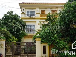 4 Bedroom Villa for sale in Aeon Mall, Tonle Basak, Tonle Basak