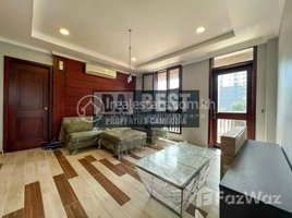 3 Bedroom Apartment for rent at Newly renovated 3 bedroom apartment for rent in Phnom Penh - BKK1, Boeng Keng Kang Ti Muoy