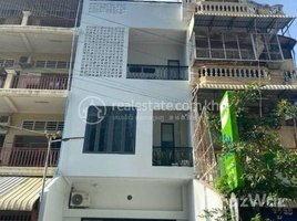 6 Bedroom Apartment for sale at NEWLY RENOVATED SHOPHOUSE IN BKK1 URGENT SALE BELOW MARKET VALUE, Boeng Keng Kang Ti Bei