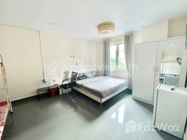 17 បន្ទប់គេង ខុនដូ for rent at Apartment Rent $6000, Chakto Mukh