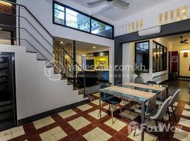 3 Bedroom Apartment for rent at Renovated apartment for rent, Phsar Thmei Ti Bei, Doun Penh, Phnom Penh
