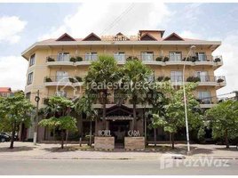 48 Bedroom Hotel for rent in Kamplerng Kouch Kanong Circle, Srah Chak, Srah Chak