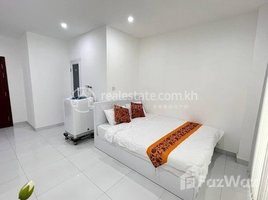 1 Bedroom Apartment for rent at Beautiful studio room for rent in BKK1 , Tuol Svay Prey Ti Muoy