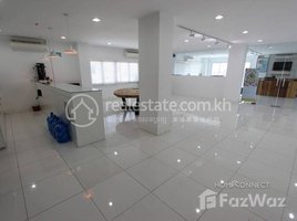 100 SqM Office for rent in Cambodia Railway Station, Srah Chak, Voat Phnum