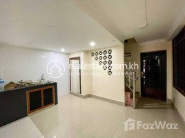 3 Bedroom Apartment for rent at Flat house for rent at TK (CH), Boeng Kak Ti Muoy, Tuol Kouk