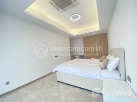 3 Bedroom Apartment for rent at Modern three bedroom for rent at sky villa, Veal Vong