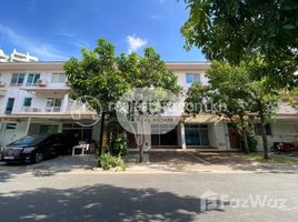 4 Bedroom Apartment for sale at Flat 1 Unit for Sale or Rent, Tuol Sangke, Russey Keo
