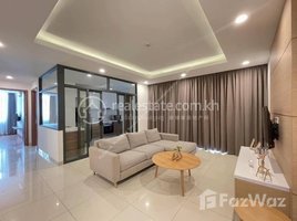 2 Bedroom Condo for rent at Tonle Bassac | Western 2 Bedroom Serviced Apartment For Rent Near Ministry Of Interior | $1,650/Month, Boeng Keng Kang Ti Bei