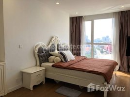2 Bedroom Condo for rent at $ 1000 per month (management fee already included ), Tonle Basak, Chamkar Mon