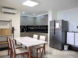 3 Bedroom Apartment for rent at Three bedrooms Rent $2000 Tonle Bassac, Tonle Basak, Chamkar Mon