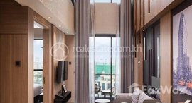 មានបន្ទប់ទំនេរនៅ Duplex two bedroom Asking price $2000 Located bkk1