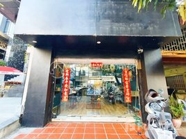 Studio Shophouse for rent in Boeng Keng Kang Ti Bei, Chamkar Mon, Boeng Keng Kang Ti Bei