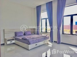 1 បន្ទប់គេង ខុនដូ for rent at Comfy one bedroom service apartment in Toulsongkae, Phsar Depou Ti Bei, ទួលគោក