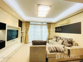 2 Bedroom Apartment for sale at De Castle Royal Two bedroom for sale with below market price, Tonle Basak, Chamkar Mon