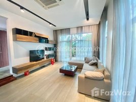 6 Bedroom Apartment for rent at Villa Rent $5500, Tonle Basak, Chamkar Mon