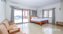 មានបន្ទប់ទំនេរនៅ Toul Tum Pung | 3 Bedrooms Serviced Apartment For Rent In Toul Tum Pung