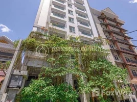 2 បន្ទប់គេង អាផាតមិន for rent at BKK3 | Furnished 2BR Serviced Apartment For Rent (95sqm) With Gym, Pool, Steam, Sauna, Boeng Keng Kang Ti Bei