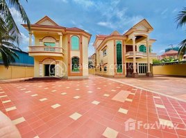 10 Bedroom Villa for rent in Boeng Kak Ti Muoy, Tuol Kouk, Boeng Kak Ti Muoy