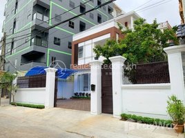 4 Bedroom Villa for rent in Prince Happiness Plaza, Phsar Daeum Thkov, Tuol Tumpung Ti Muoy