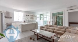 Available Units at 4 Bedroom Penthouse in Central BKK1 | Phnom Penh