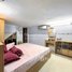 4 Bedroom Apartment for sale at Flat house for Sale / Daun Penh, Voat Phnum