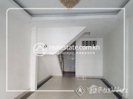9 Bedroom Shophouse for rent in Royal Fertility Hospital, Boeng Keng Kang Ti Muoy, Tuol Tumpung Ti Muoy