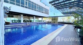 មានបន្ទប់ទំនេរនៅ BKK3 | Penthouse USD 1,600/month, Fully Furnished Free access to gym, Steam sauna and pool !