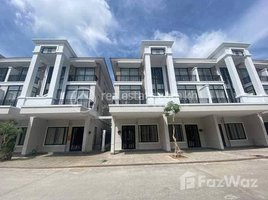 4 Bedroom Villa for sale in Chbar Ampov, Phnom Penh, Veal Sbov, Chbar Ampov