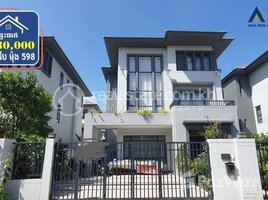 5 Bedroom Villa for sale in Kamplerng Kouch Kanong Circle, Srah Chak, Tuol Sangke