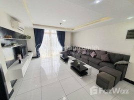 3 បន្ទប់គេង ខុនដូ for rent at Service apartment with 3 bedrooms available rent now Price : 1700$ per month ( special offer ) , Boeng Keng Kang Ti Bei