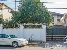 6 Bedroom House for rent in Cambodia Railway Station, Srah Chak, Voat Phnum