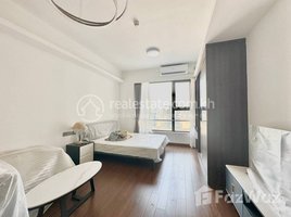 1 Bedroom Apartment for rent at Studio room for rent Price : 400$/month Location: Monivong Blvd, BKK3, Boeng Keng Kang Ti Bei, Chamkar Mon