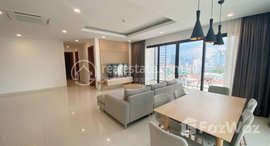 មានបន្ទប់ទំនេរនៅ Very modern 3bedooms Apartment with Gym and Swimming Pool for Rent in Tounle Bassac 