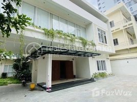 6 Bedroom Villa for rent in National Olympic Stadium, Veal Vong, Tuol Svay Prey Ti Muoy