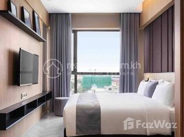 2 បន្ទប់គេង ខុនដូ for rent at Luxury duplex two bedroom for rent at Bkk1, Boeng Keng Kang Ti Muoy